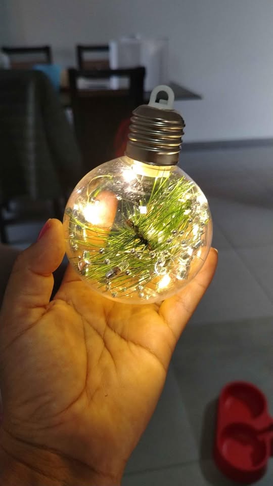 Esferas con Luces para Arbol de Navidad 2024